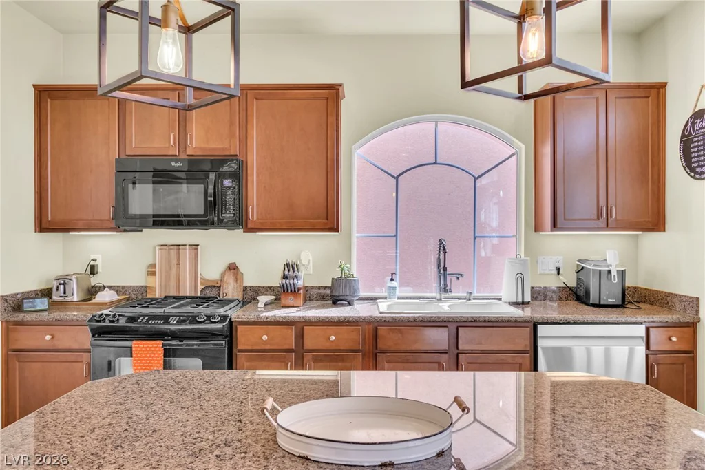 5098 Bonnie Doon, Las Vegas, NV 89141