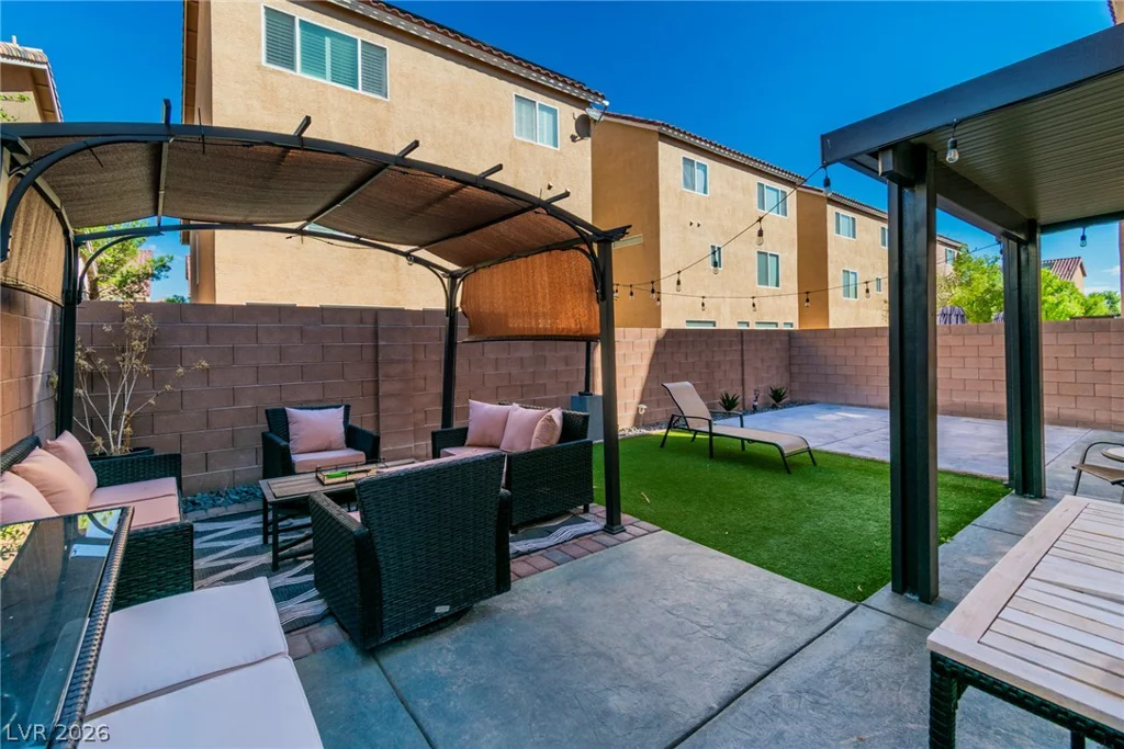5098 Bonnie Doon, Las Vegas, NV 89141