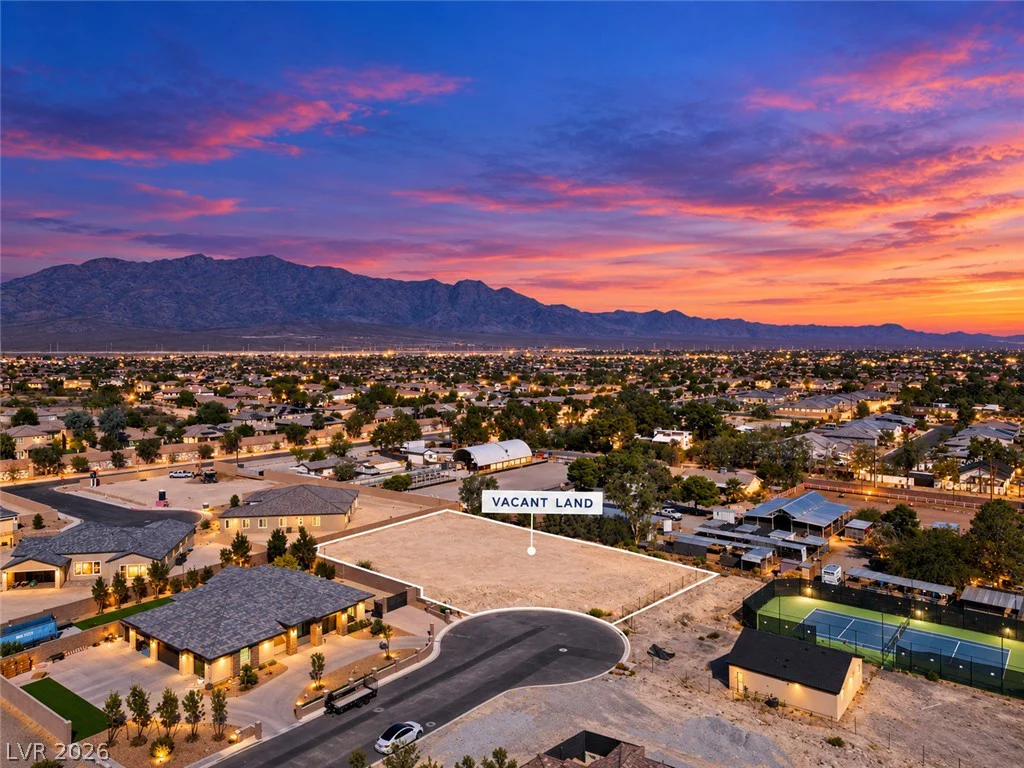 8136 Tioga, Las Vegas, NV 89131