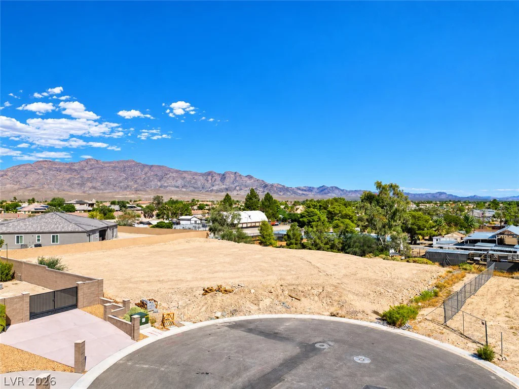 8136 Tioga, Las Vegas, NV 89131