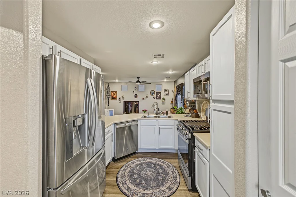 6221 Chert, Las Vegas, NV 89139