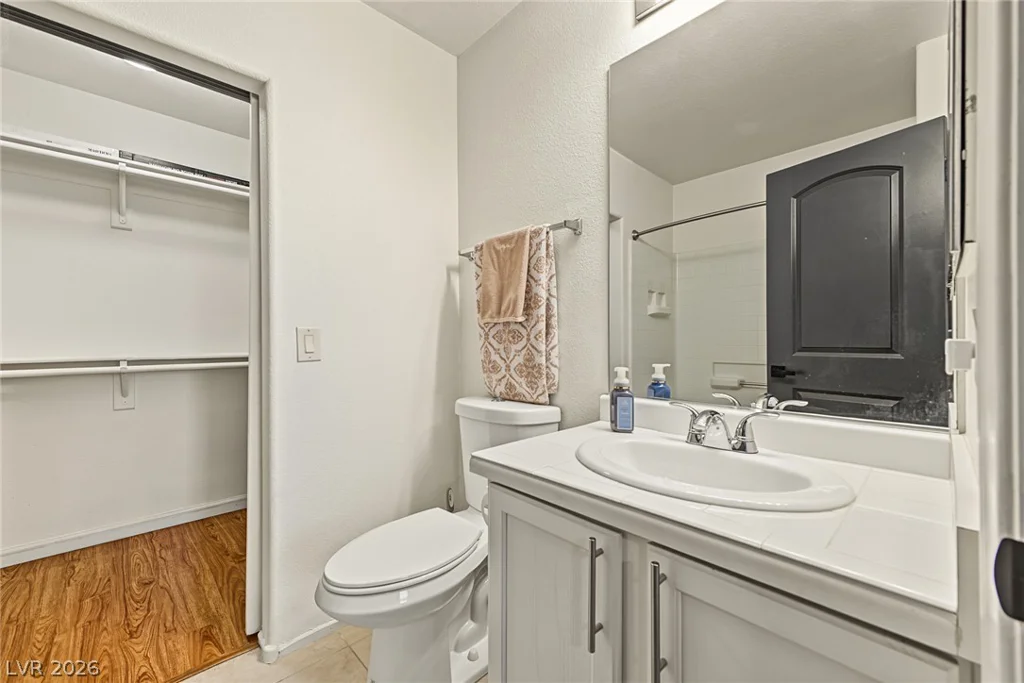 6221 Chert, Las Vegas, NV 89139
