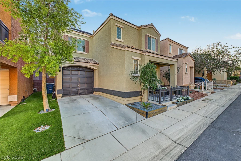 6221 Chert, Las Vegas, NV 89139