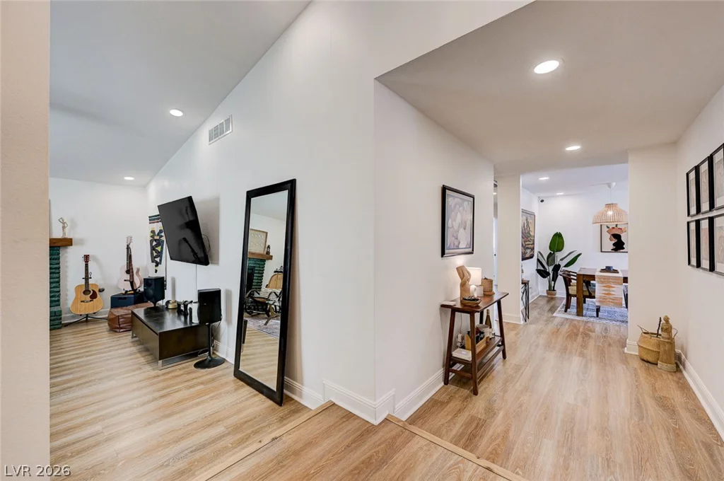 5646 Ibanez, Las Vegas, NV 89103