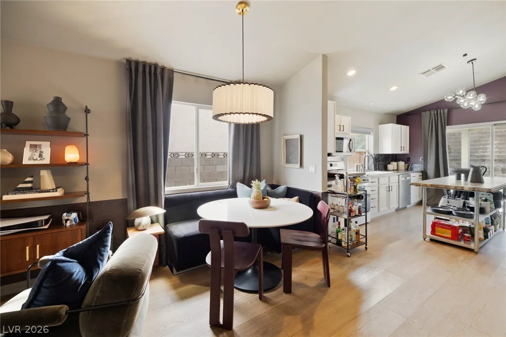 3561 Unique, Las Vegas, NV 89129