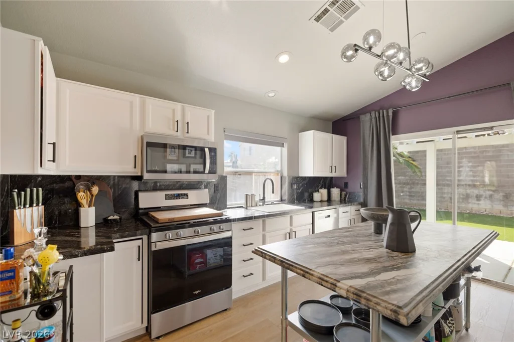 3561 Unique, Las Vegas, NV 89129