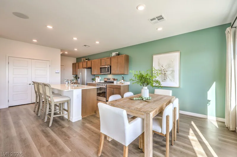 905 Alethea River, North Las Vegas, NV 89084