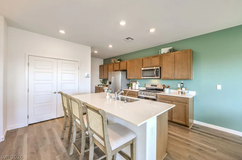 905 Alethea River, North Las Vegas, NV 89084