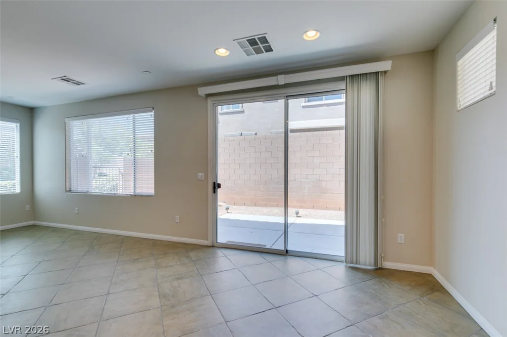 2312 Malaga Peak, Las Vegas, NV 89135
