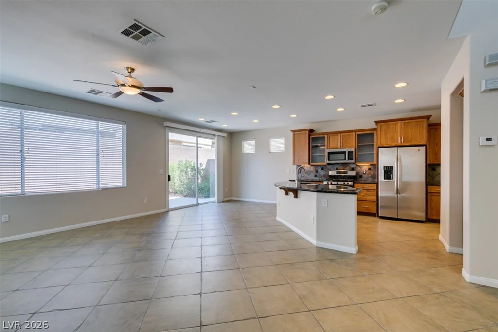 2312 Malaga Peak, Las Vegas, NV 89135