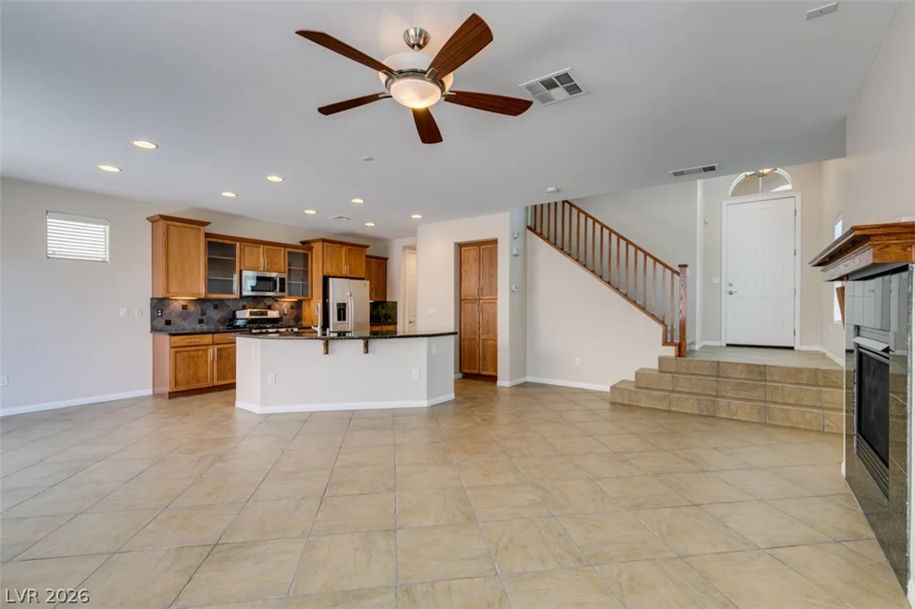 2312 Malaga Peak, Las Vegas, NV 89135