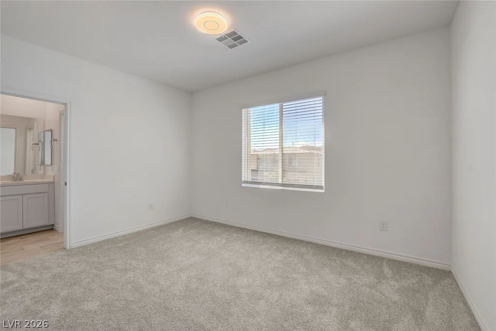8866 Mountain Lion, Las Vegas, NV 89166