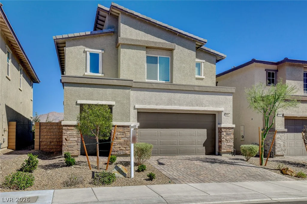 8866 Mountain Lion, Las Vegas, NV 89166