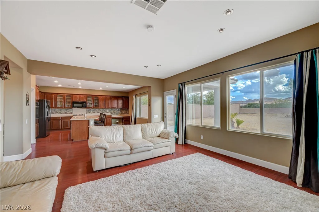 2943 Ainslie Lake, Henderson, NV 89044