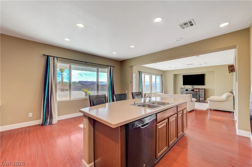 2943 Ainslie Lake, Henderson, NV 89044