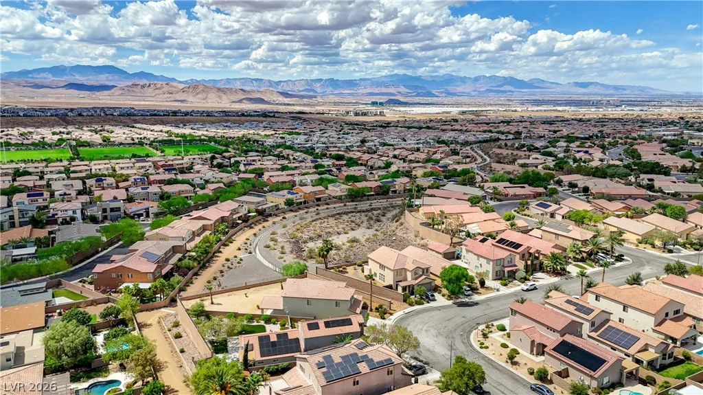 2943 Ainslie Lake, Henderson, NV 89044
