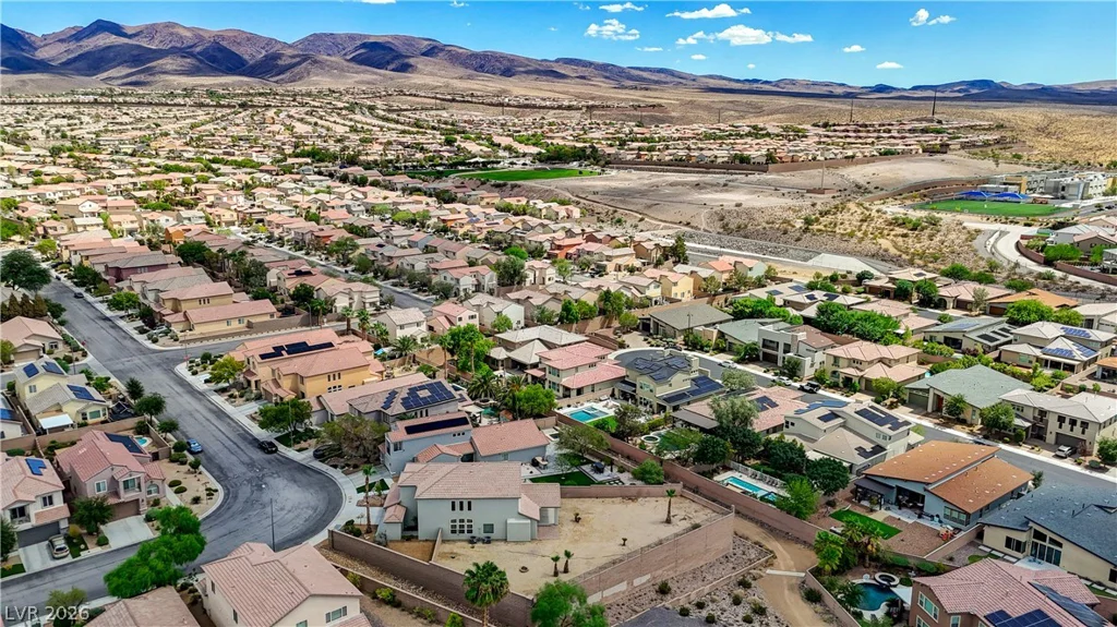 2943 Ainslie Lake, Henderson, NV 89044