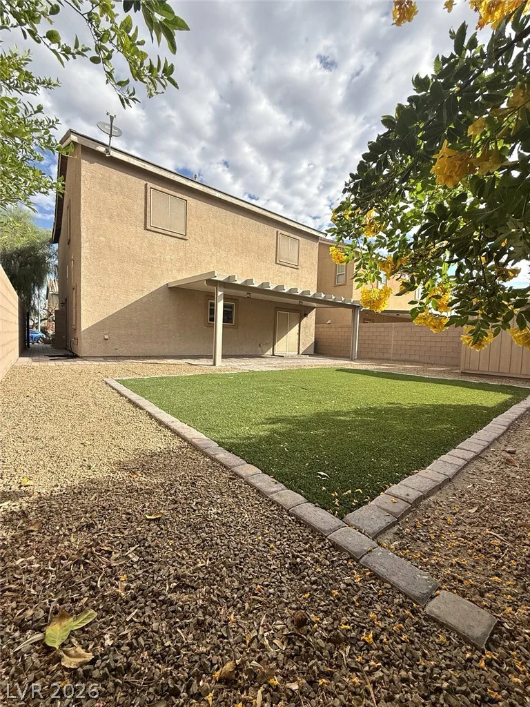 1071 Fish Pond, Henderson, NV 89014