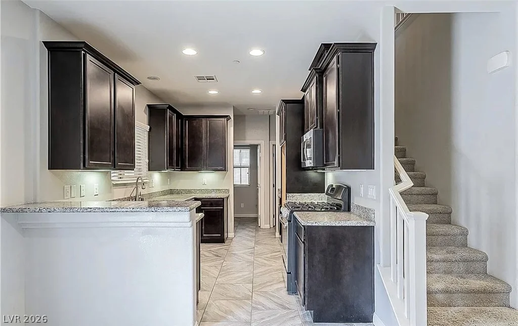 1071 Fish Pond, Henderson, NV 89014