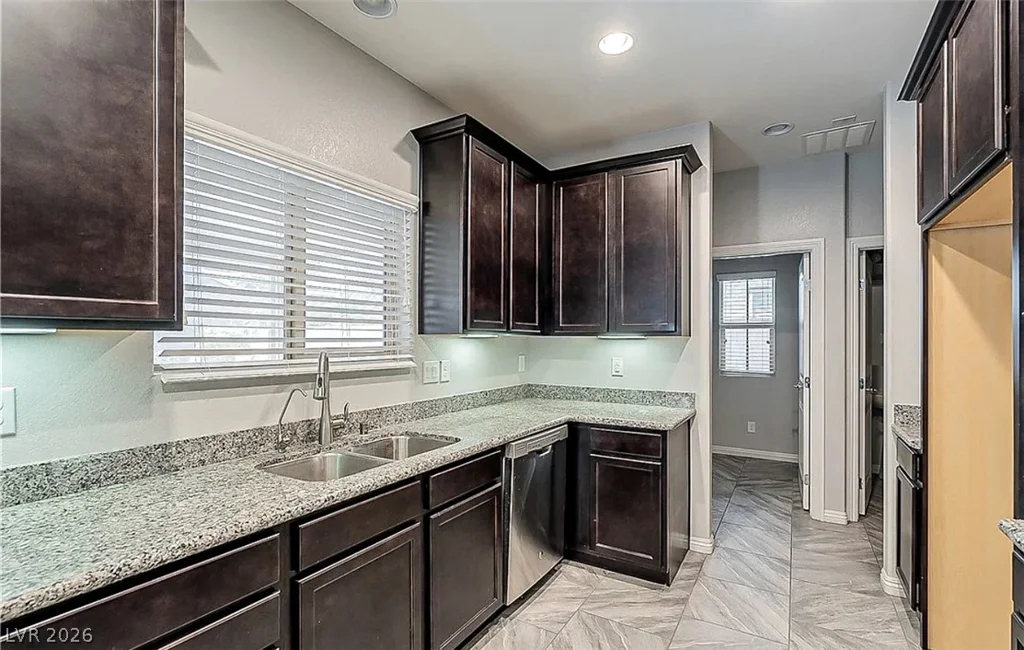 1071 Fish Pond, Henderson, NV 89014