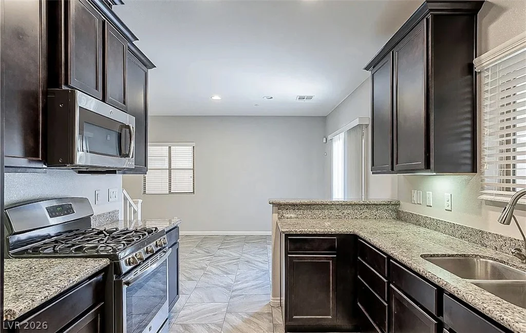 1071 Fish Pond, Henderson, NV 89014