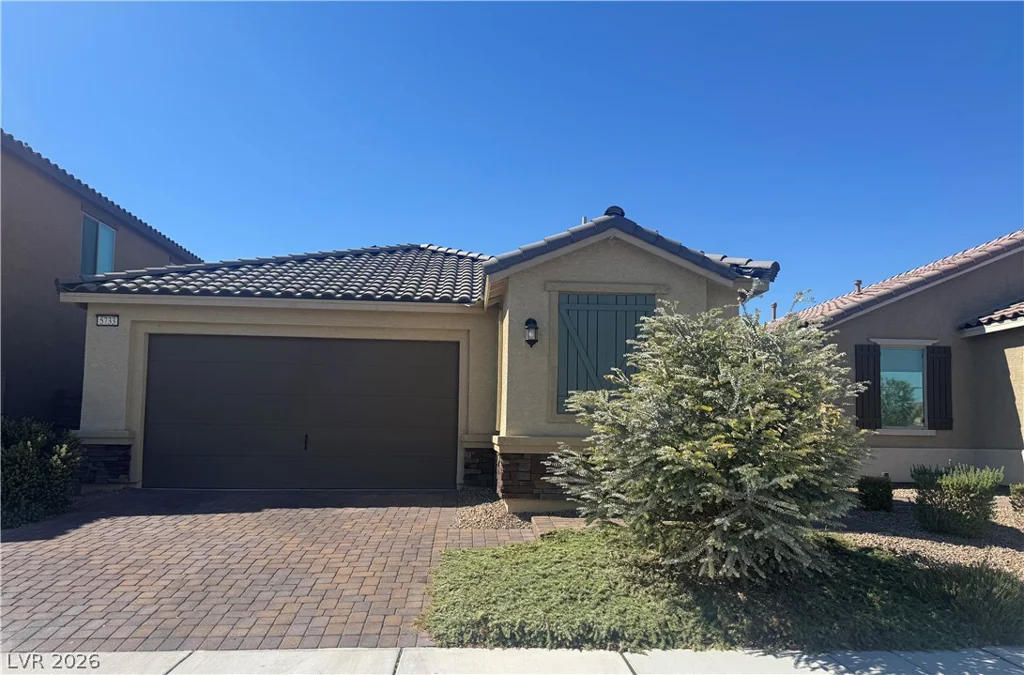 5733 Tall Redstone, North Las Vegas, NV 89081