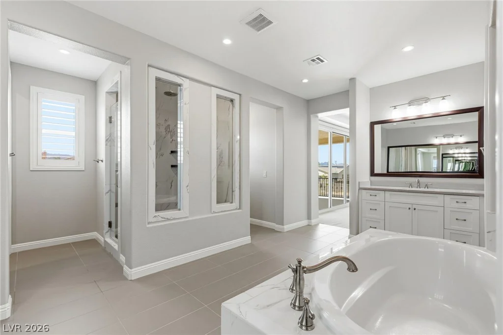8615 Jerlyn, Las Vegas, NV 89113