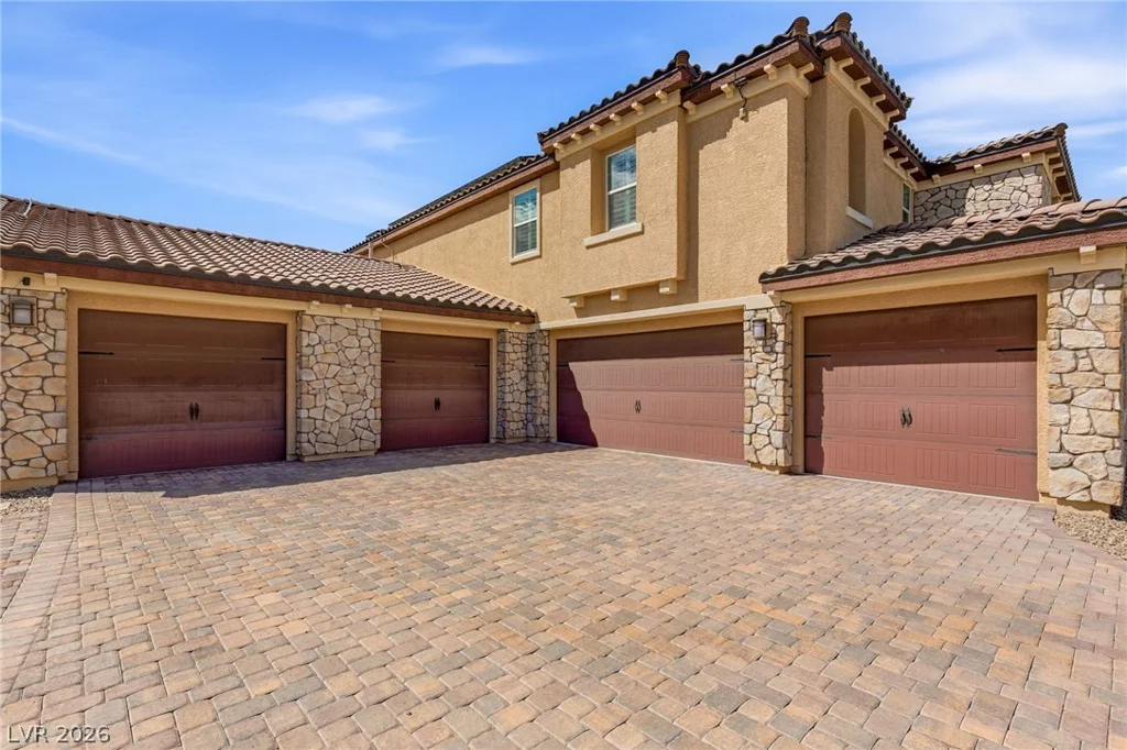 8615 Jerlyn, Las Vegas, NV 89113