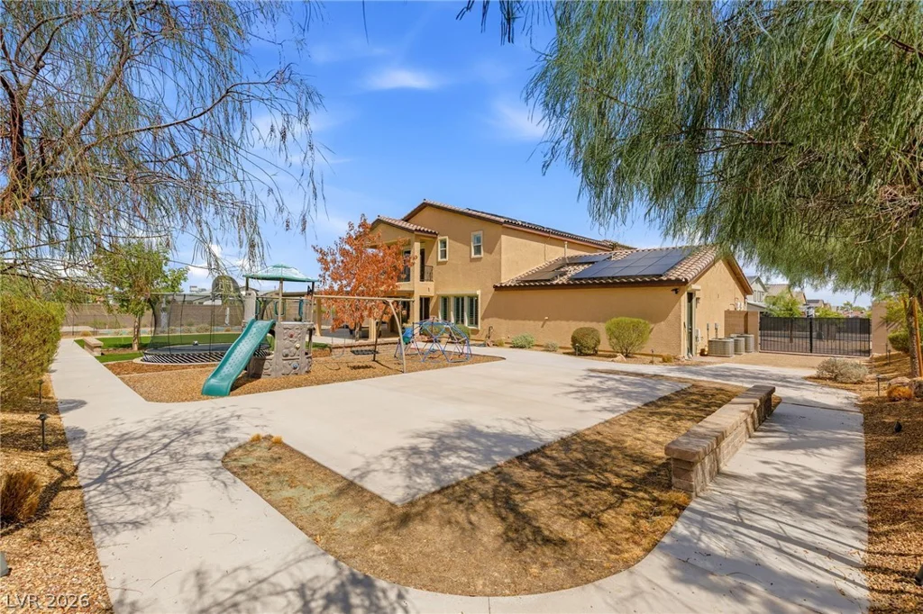 8615 Jerlyn, Las Vegas, NV 89113