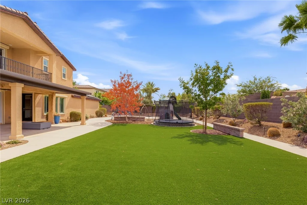8615 Jerlyn, Las Vegas, NV 89113