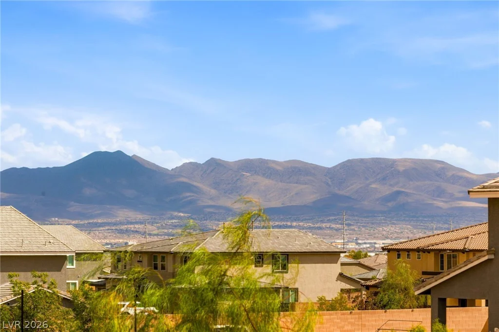 8615 Jerlyn, Las Vegas, NV 89113