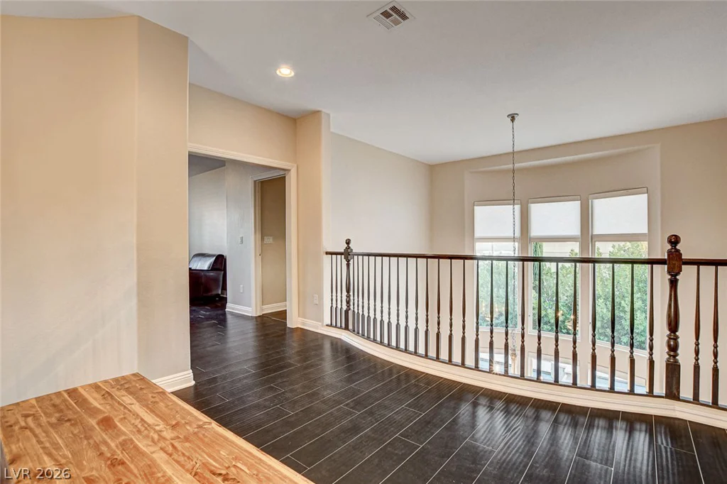 10671 Capesthorne, Las Vegas, NV 89135