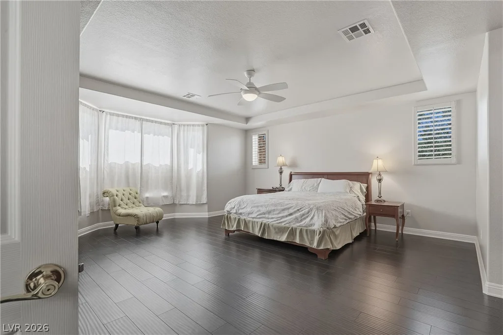 10671 Capesthorne, Las Vegas, NV 89135