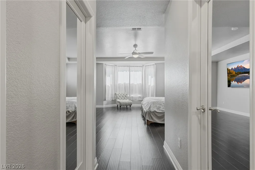 10671 Capesthorne, Las Vegas, NV 89135