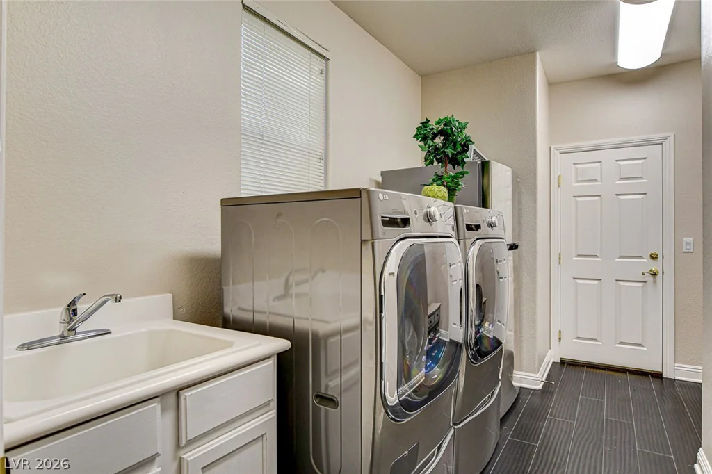 10671 Capesthorne, Las Vegas, NV 89135