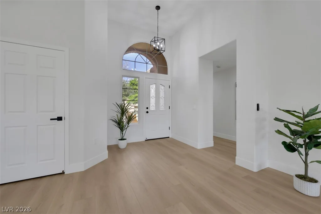 8805 Litchfield, Las Vegas, NV 89134