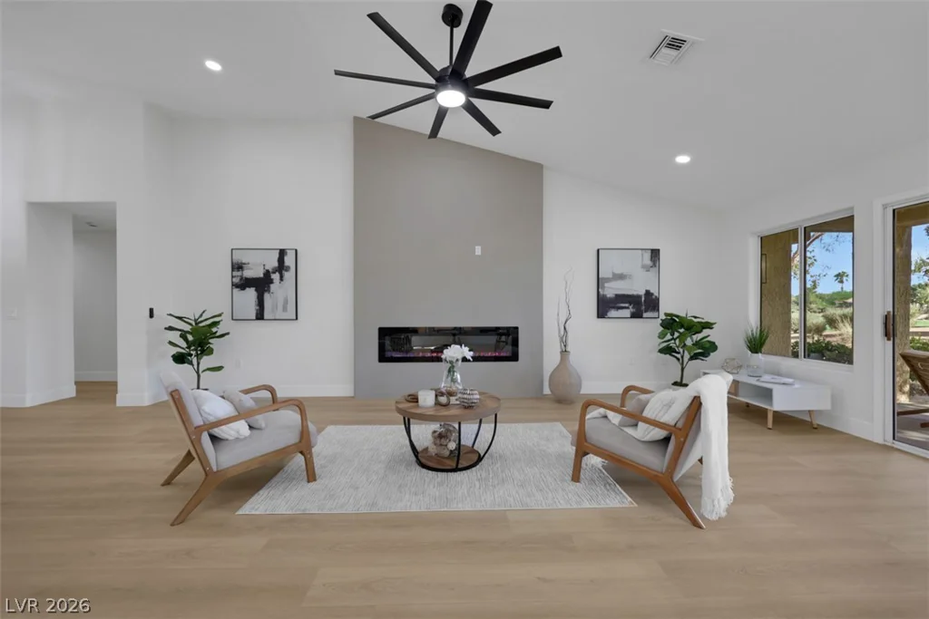 8805 Litchfield, Las Vegas, NV 89134