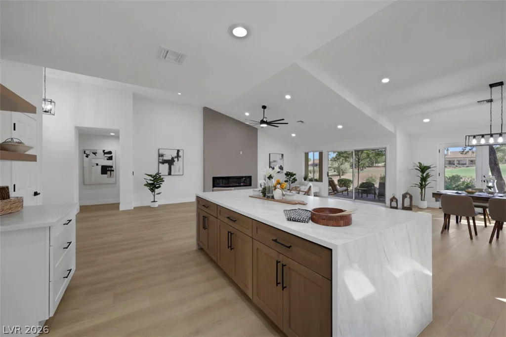 8805 Litchfield, Las Vegas, NV 89134