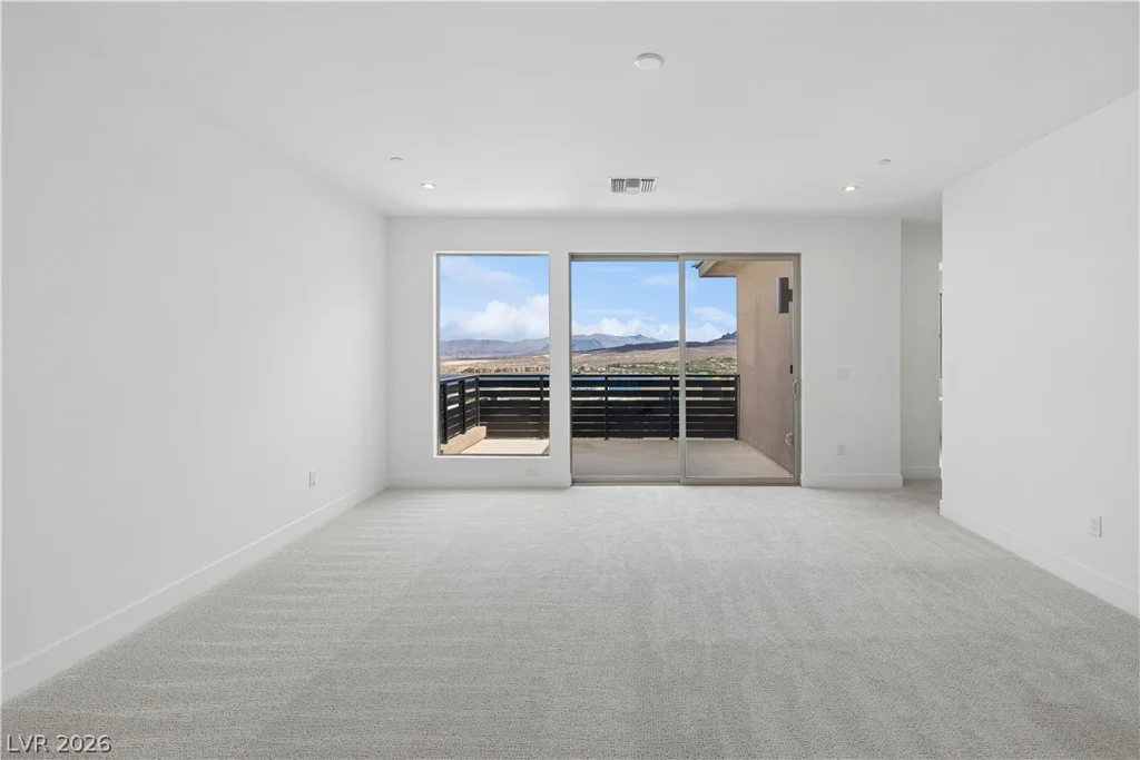 172 Inland Shores, Henderson, NV 89011