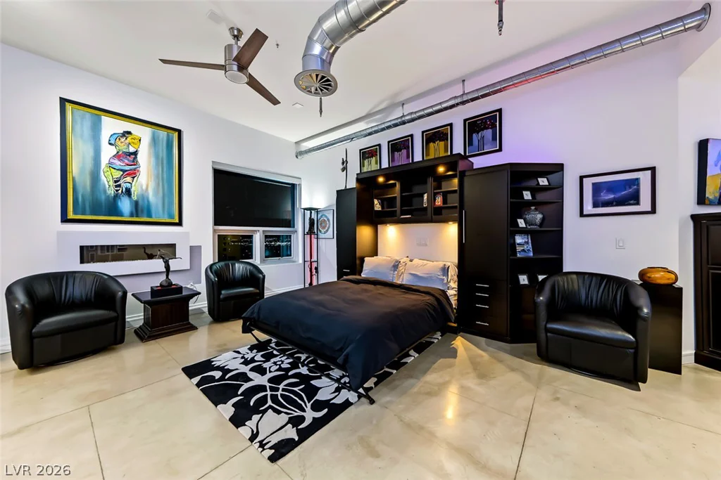 200 Hoover, Las Vegas, NV 89101