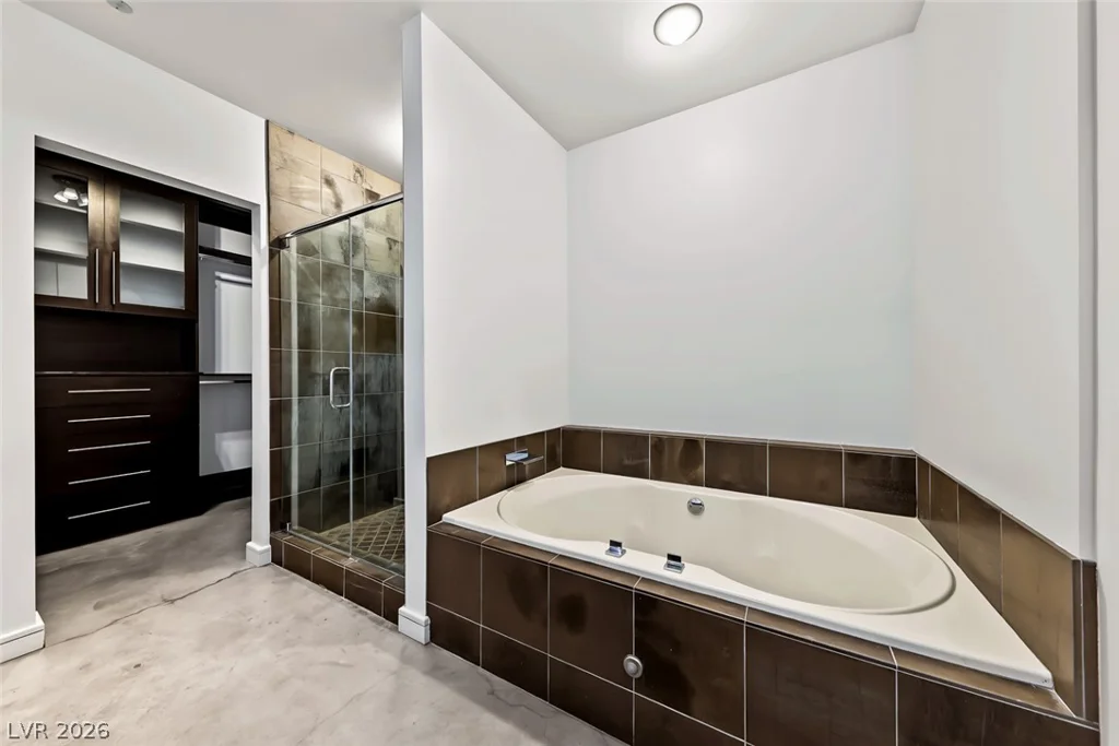 200 Hoover, Las Vegas, NV 89101