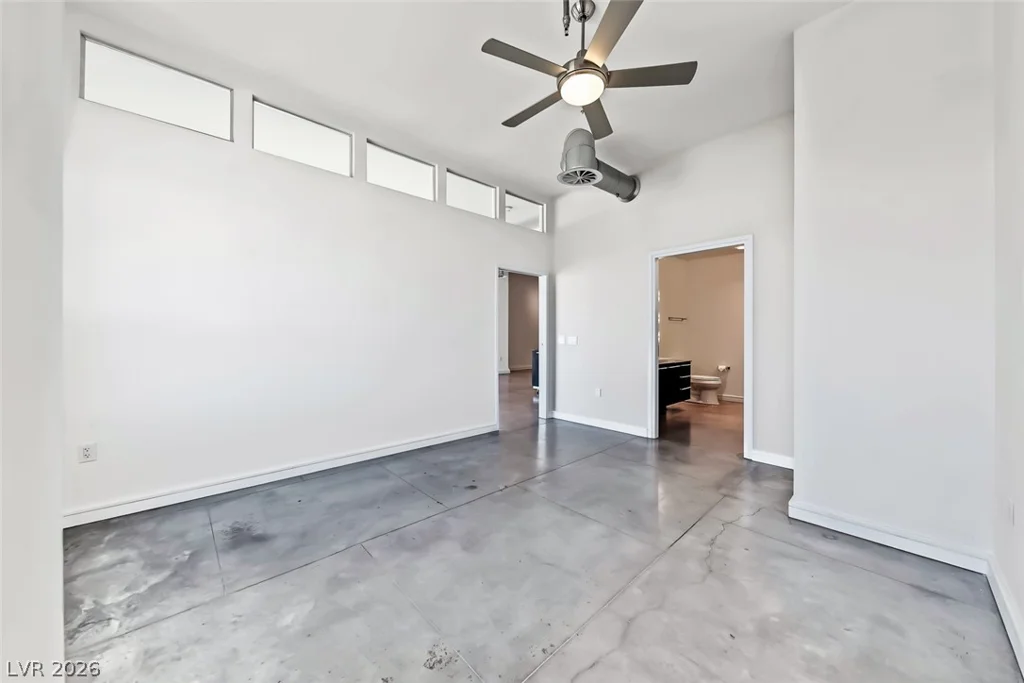 200 Hoover, Las Vegas, NV 89101