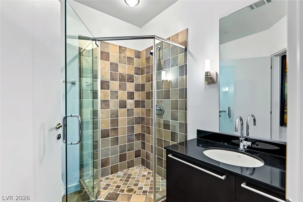 200 Hoover, Las Vegas, NV 89101