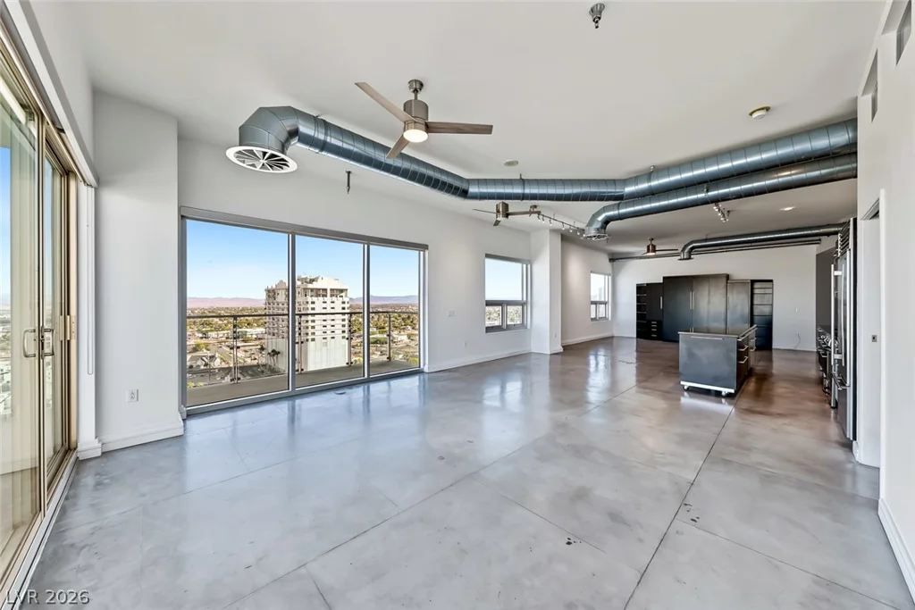 200 Hoover, Las Vegas, NV 89101