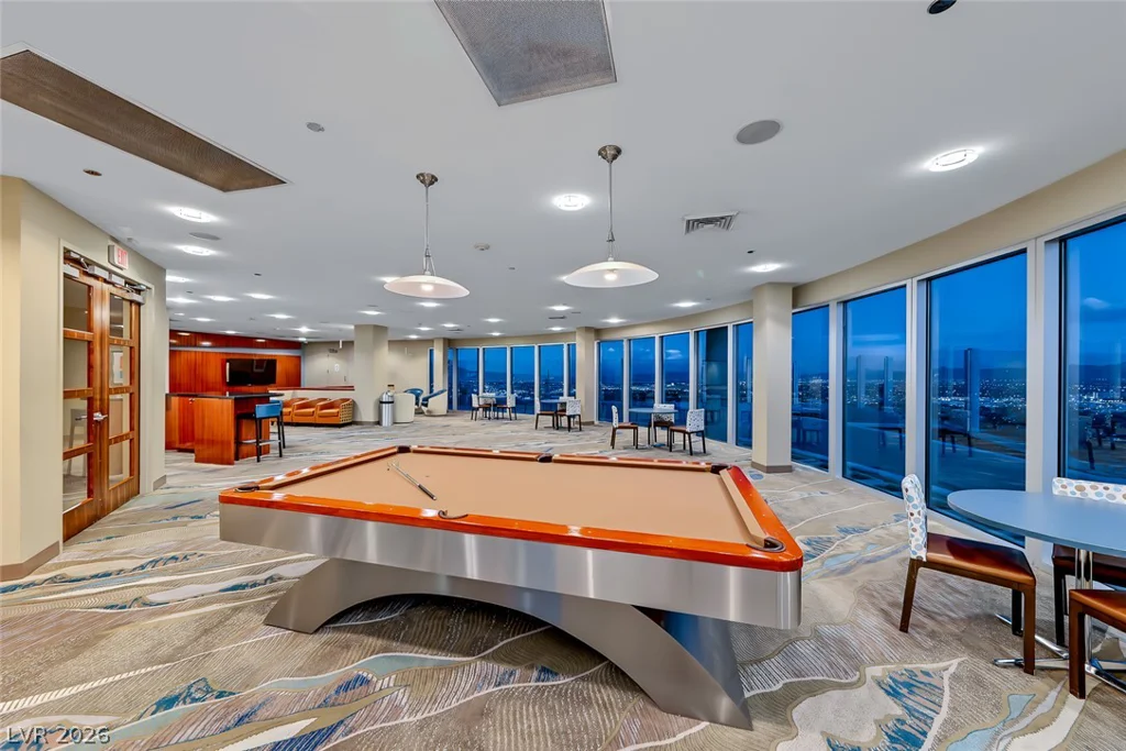 200 Hoover, Las Vegas, NV 89101