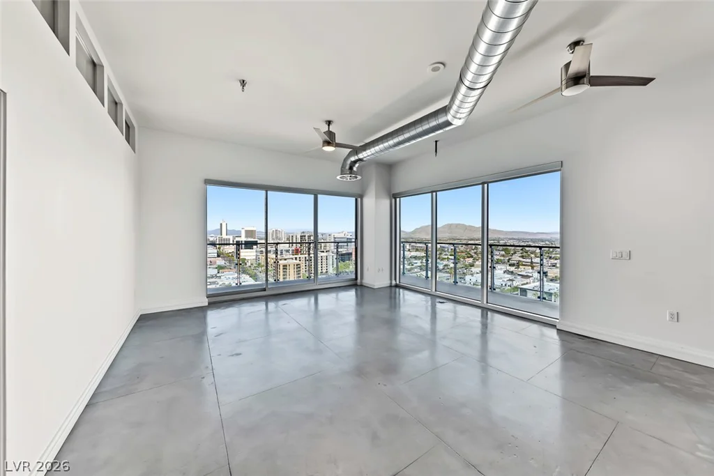 200 Hoover, Las Vegas, NV 89101
