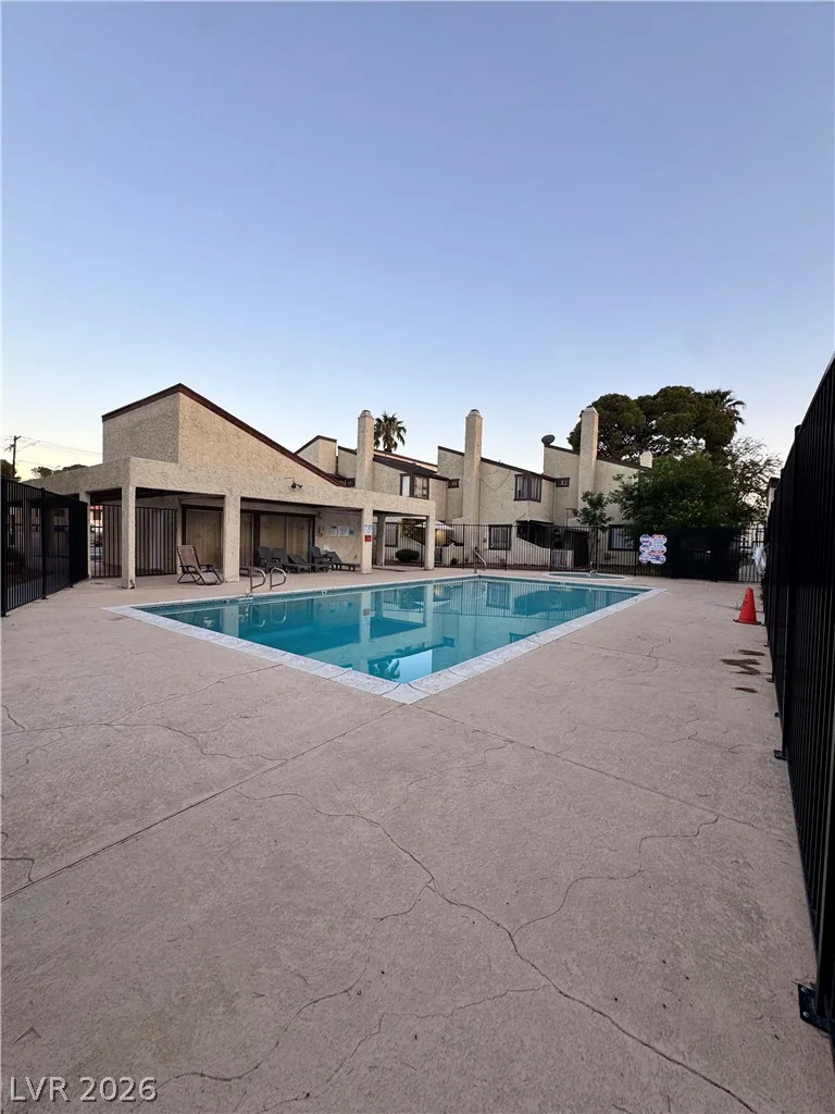 5013 Spencer, Las Vegas, NV 89119