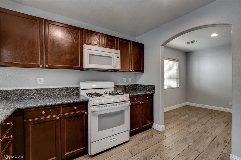 7713 Custom Weave, Las Vegas, NV 89149