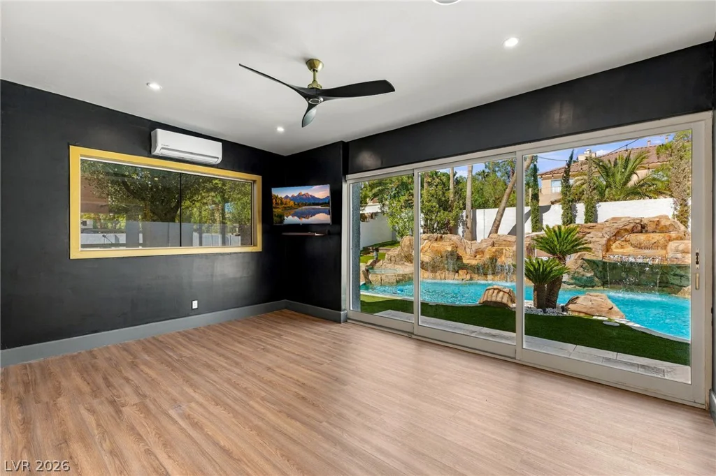 9498 Malasana, Las Vegas, NV 89147