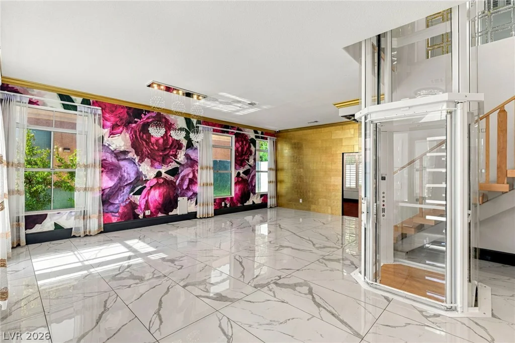9498 Malasana, Las Vegas, NV 89147